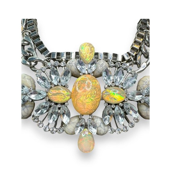 Large Chunky Acrylic Rhinestone Statement Necklace 15.5”-18” Lobster Claw - Picture 2 of 6